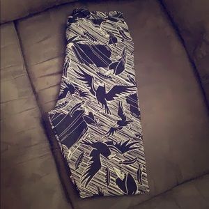 Lularoe Disney villain maleficent leggings